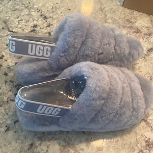NWT UGGS FLUFF YEAH SLIDE